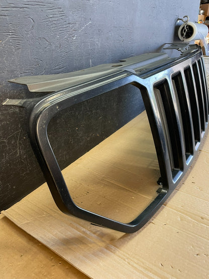 2008 2009 2010 2011 2012 Jeep Liberty Front Upper Grill Grille AC9767 DG2