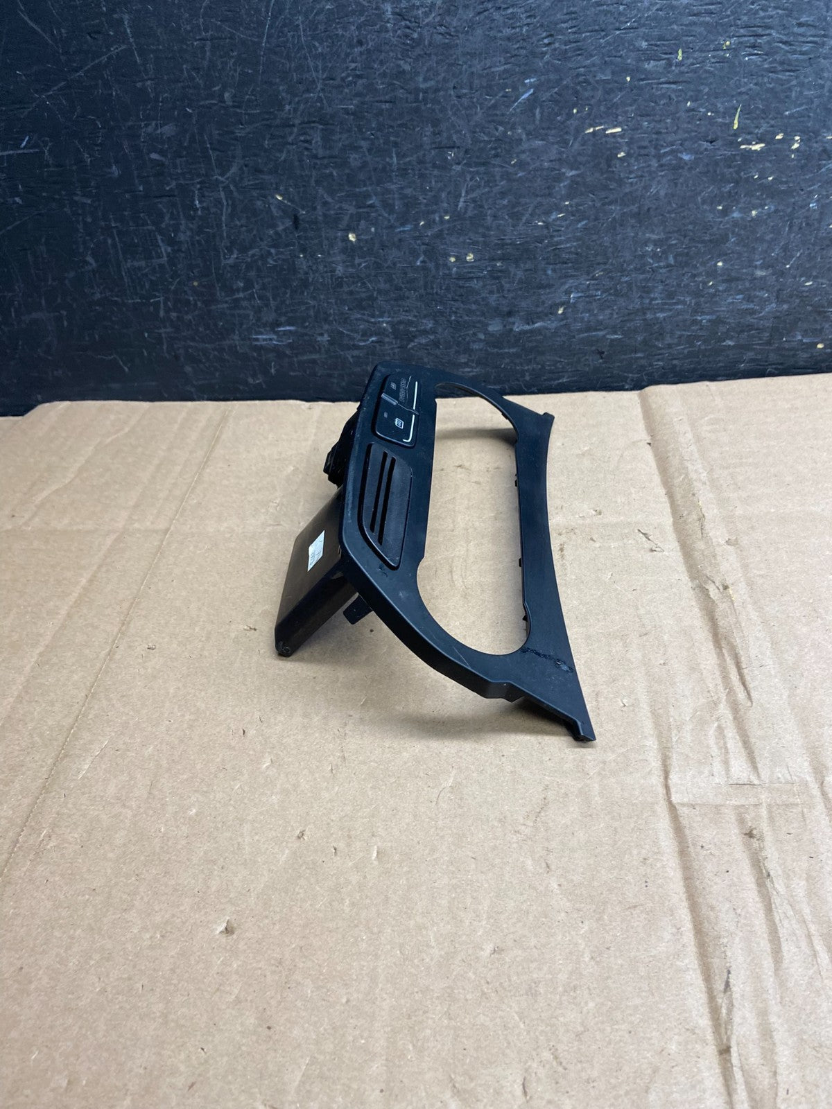 2013 - 2015 Ford Escape Heater A/C Climate Control Bezel Trim Switches AI6026 DG2