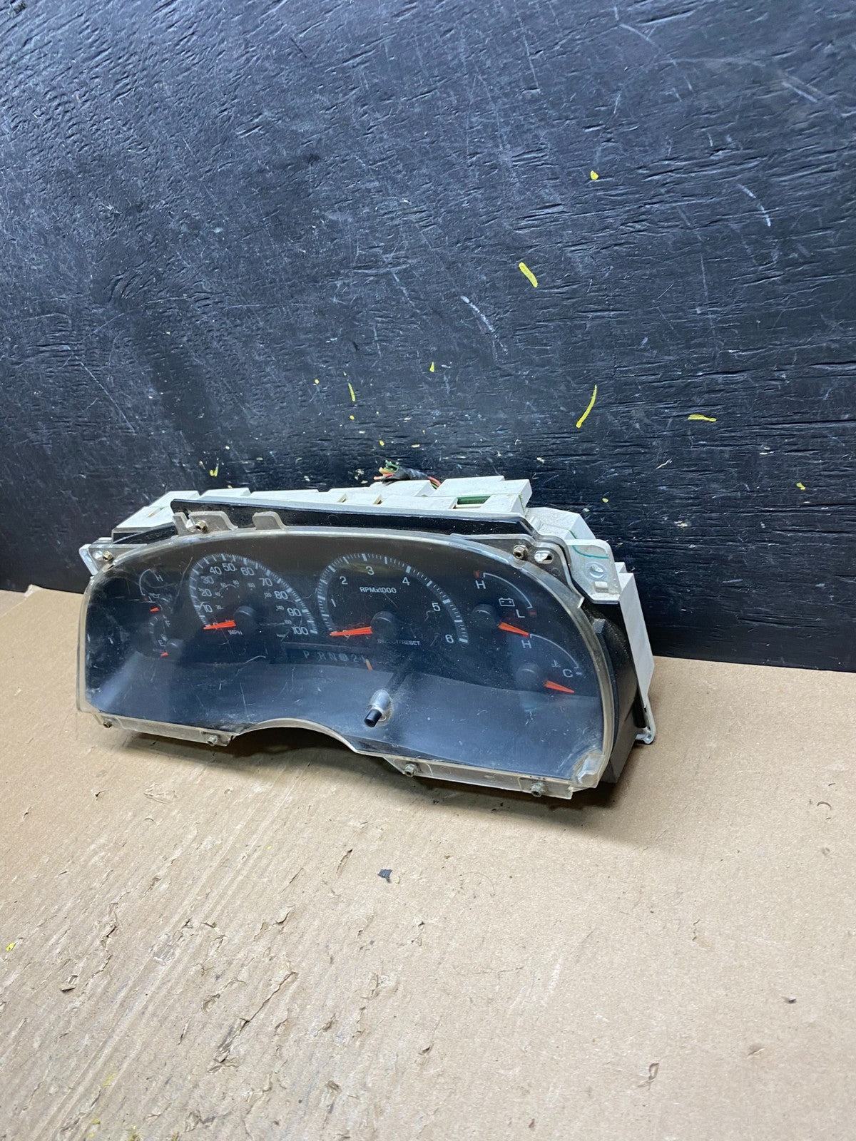 2000 2001 2002 Ford Expedition Speedometer Instrument Gauge Cluster T1567 DG3