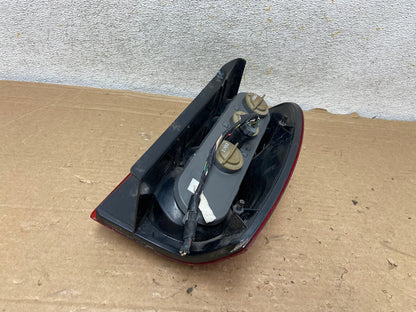 2002 2003 2004 Jeep Liberty Left Driver LH Side Tail Light AH8870 LK5