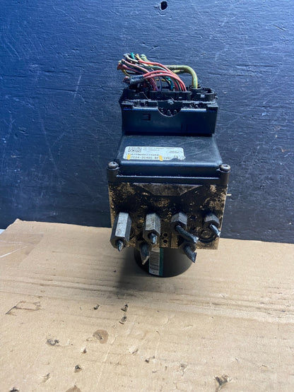 2006 2007 Ford E250 E350 Econoline Anti-Lock ABS Antilock Brake Pump AE2456 DG1