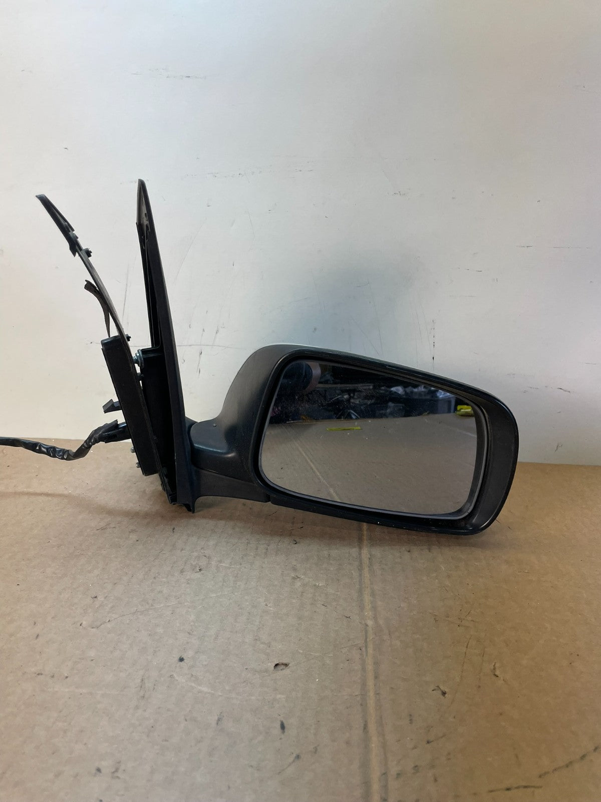 2004 to 2009 Toyota Prius Right Passenger RH Side View Door Mirror AH6349 DG9