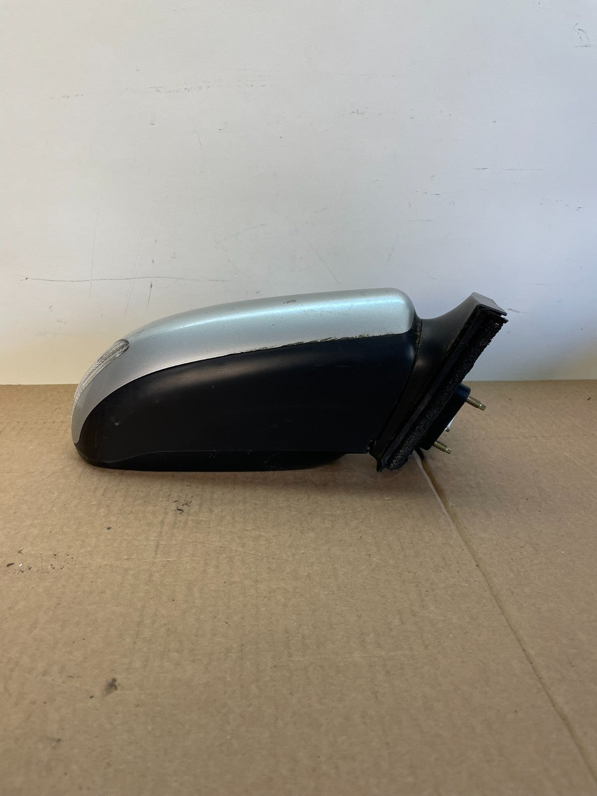 2005 to 2010 Scion TC Right Passenger Side View Door Mirror ah6102 DG3