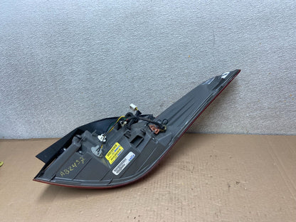 2011 2012 2013 Hyundai Elantra Sedan Left Driver Side Tail Light AB2457 LK8