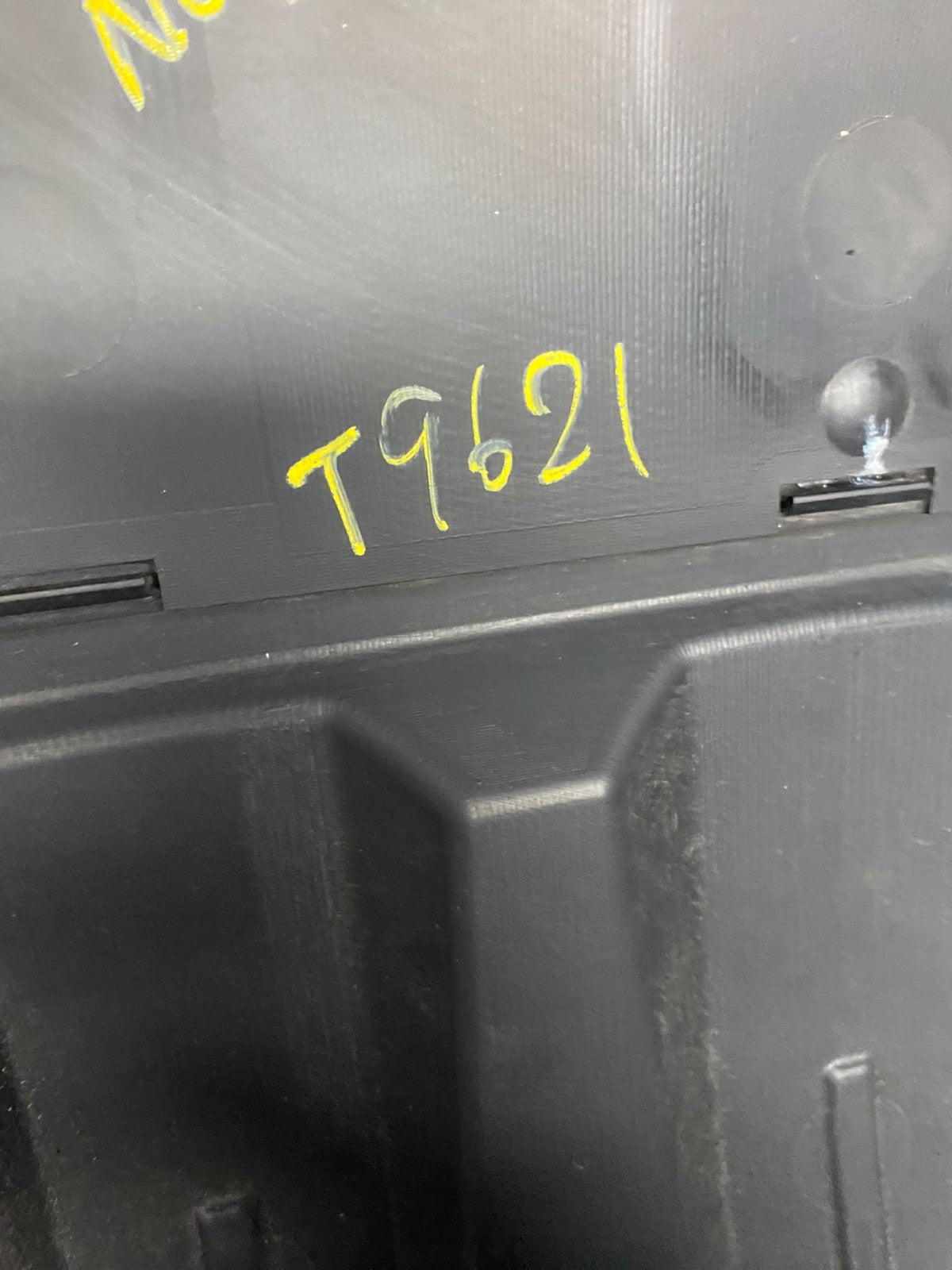 2006 to 2008 Honda Pilot Black Engine Cover OEM 3.5L T9621 DG9
