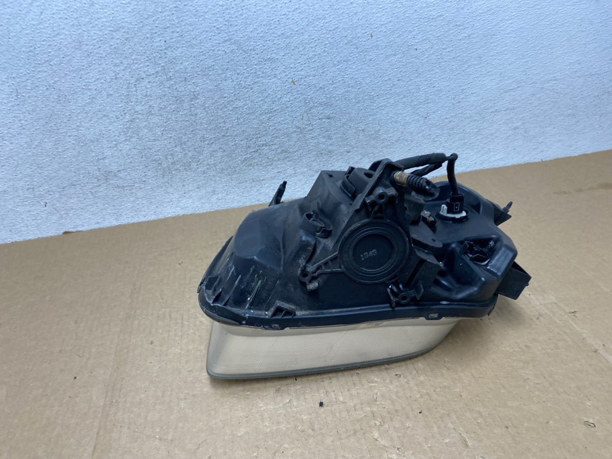 2003 to 2006 Honda Element Right Passenger Rh Side Headlight AF9592 DW7