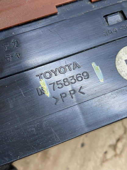 2001 to 2006 Lexus LS430 Front Heated Seat Control Switch Trim OEM Y7861 DG5