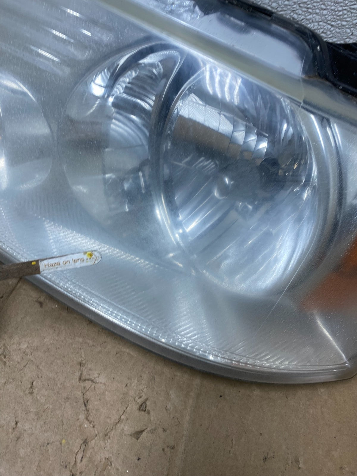 2004 to 2008 Ford F-150 F150 Left+Right Halogen Headlights W9091 DW11