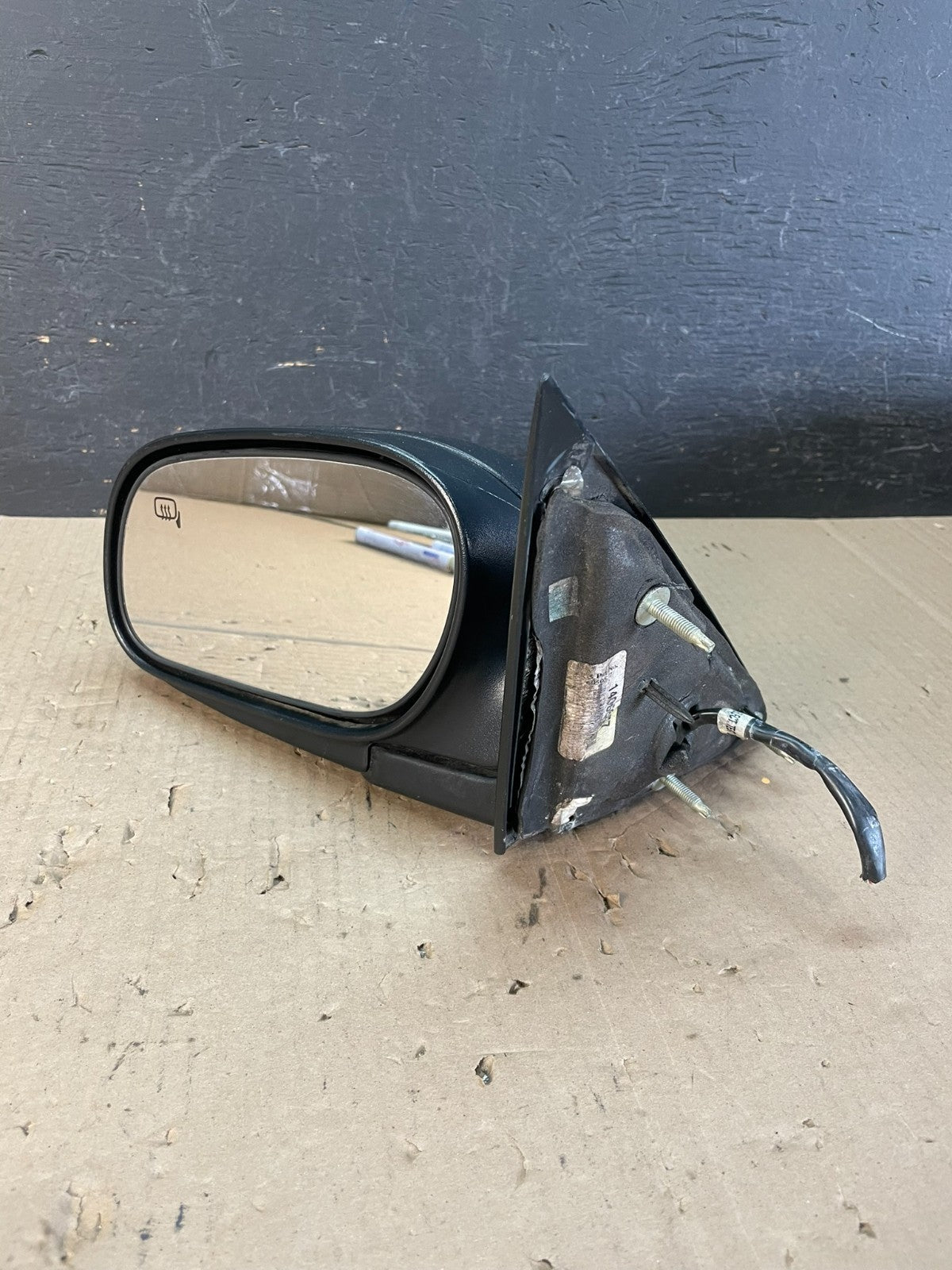 2003 - 2011 Ford Crown Victoria Left Driver LH View Heated Mirror AE0701 DG2