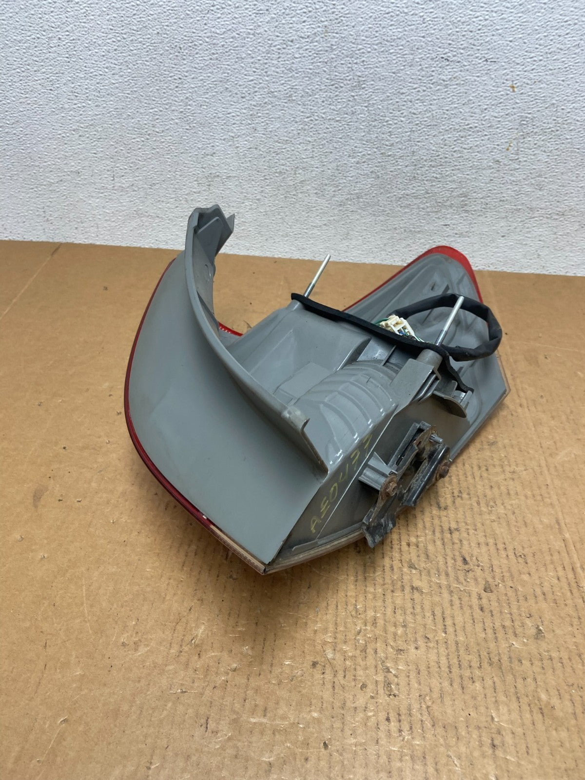 2009 to 2012 Toyota Venza Left Driver LH Side Tail Light ae0477 DG7