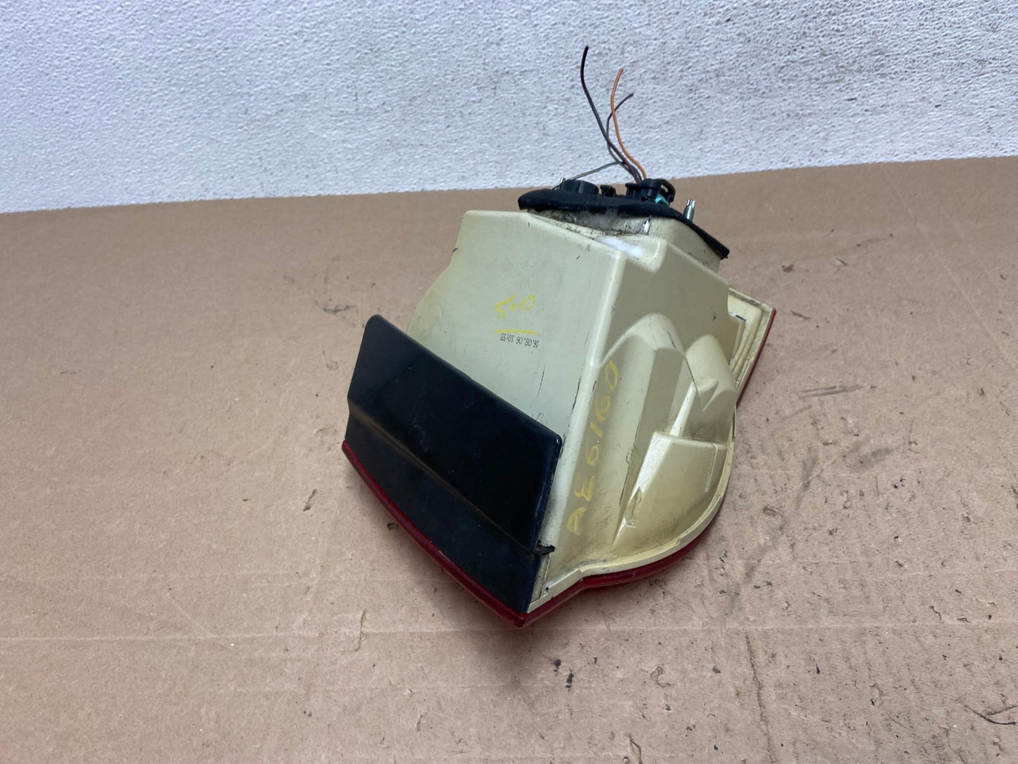 2005-2007 Volkswagen Jetta Sedan Left Driver Side Tail Light AE6160 LK5