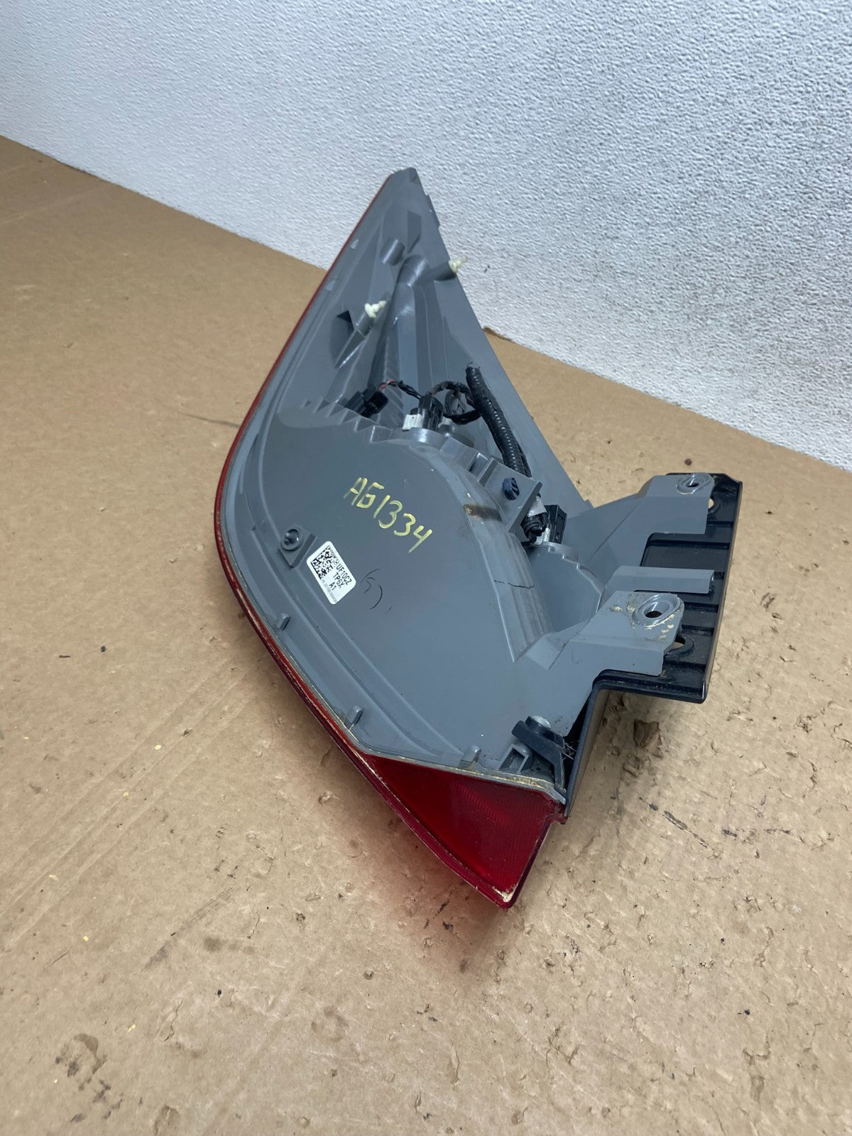 2010 - 2012 Honda Accord Crosstour Right Passenger RH Tail light ag1334 DG6