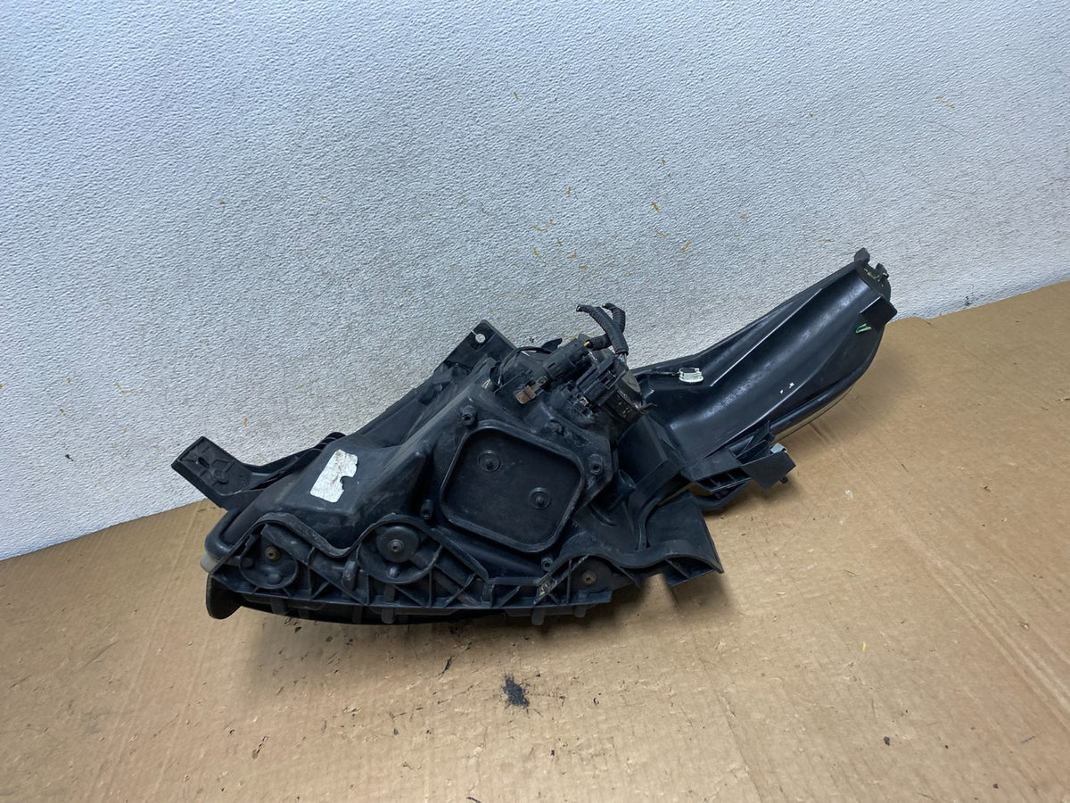 2011 to 2015 Ford Explorer Right Passenger Halogen Headlight AI9109 DW9