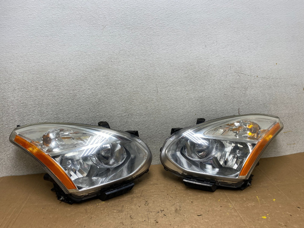 2009-2013 Nissan Rogue Left+Right Side Set Halogen Headlights V6014 DW0