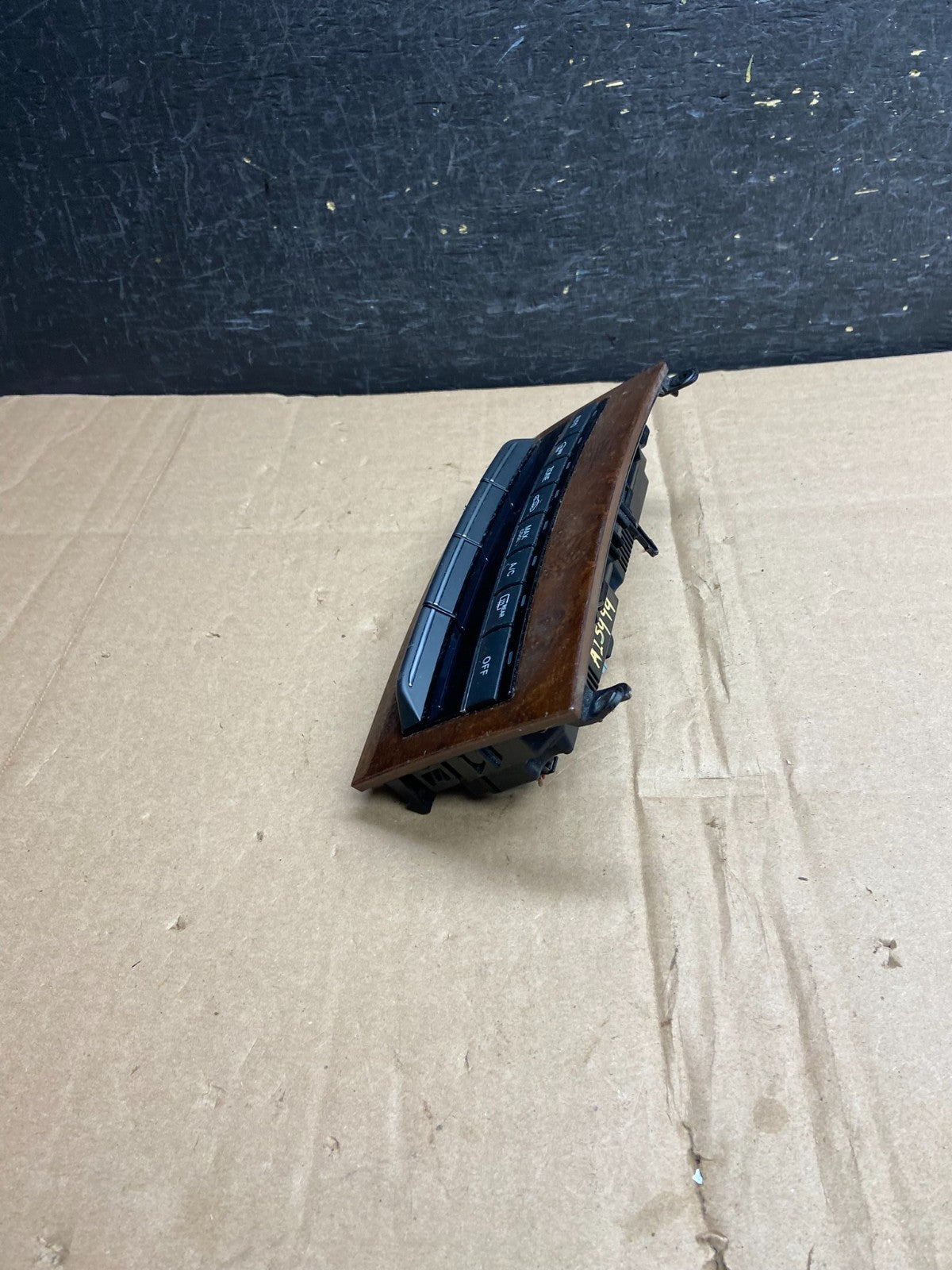 2010-2013 Mercedes W212 E350 E500 A/C Climate Control Panel AI5999 DG2