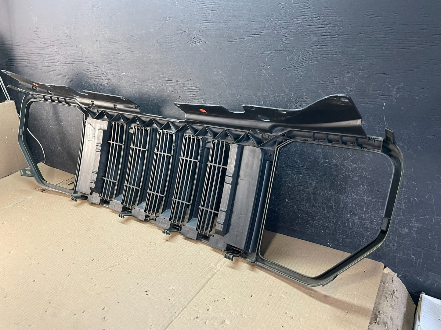 2008 2009 2010 2011 2012 Jeep Liberty Front Upper Grill Grille AE3619 DG4