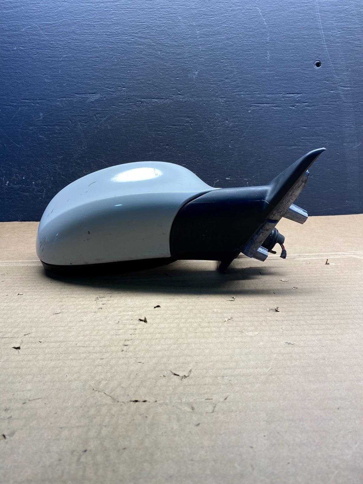 2009 to 2011 BMW 328i 335i Right Passenger Side View Door Mirror AC8784 DW3