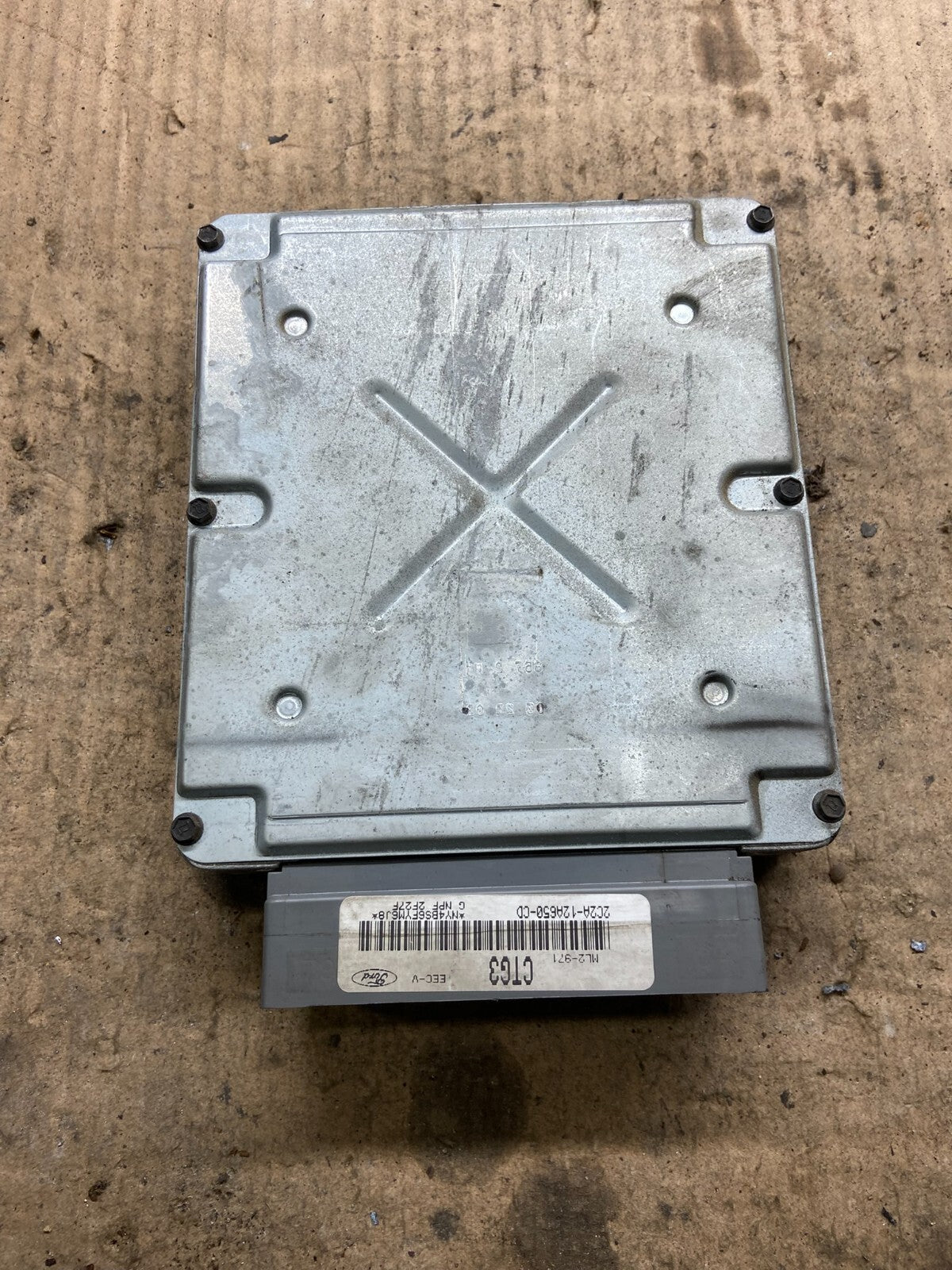 2002  Ford E250 E350 4.2L Van Engine Control Computer 2c2a-12a650-cd O5345 DG2