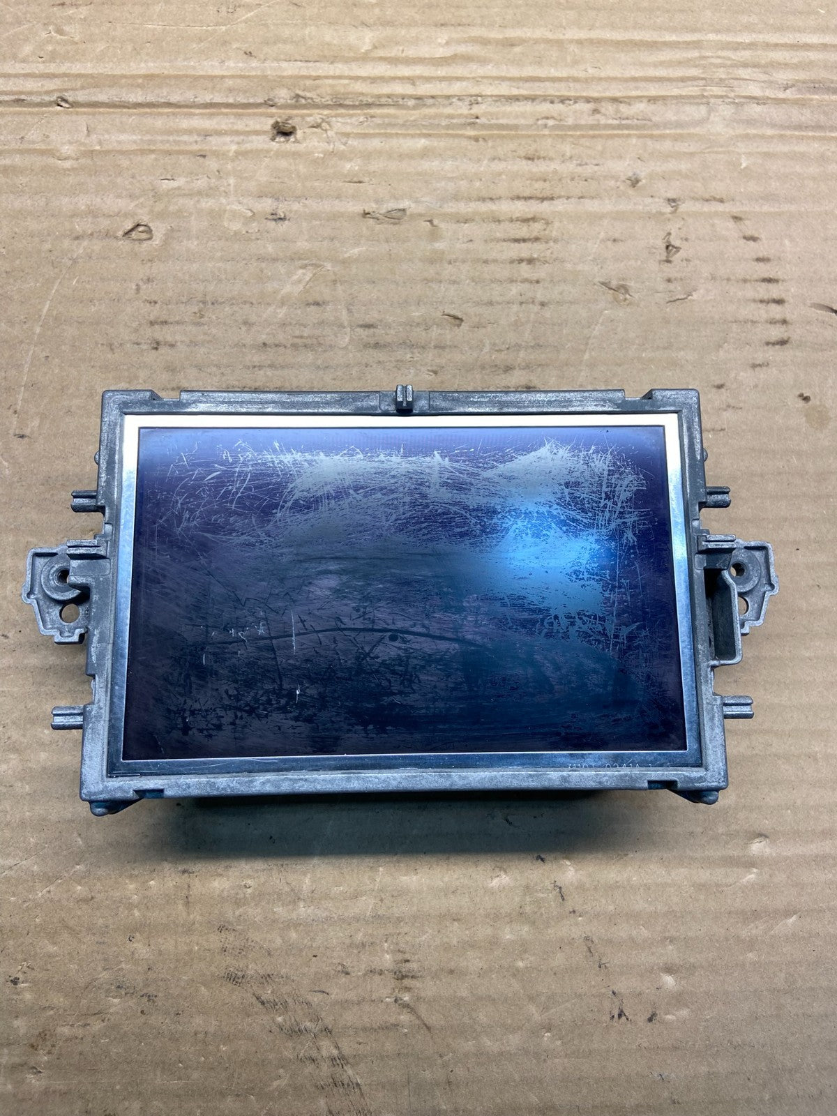 2010 to 2013 Mercedes W212 E350 Information Navigation Display Screen AE4669 DG0