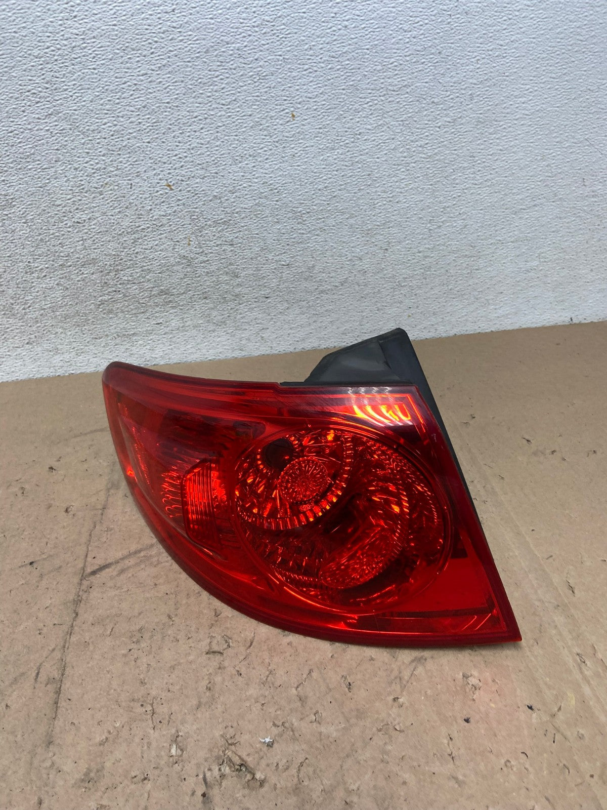 2007 - 2009 Hyundai Santa Fe Left Driver LH Side Tail Light AG5421 LK0