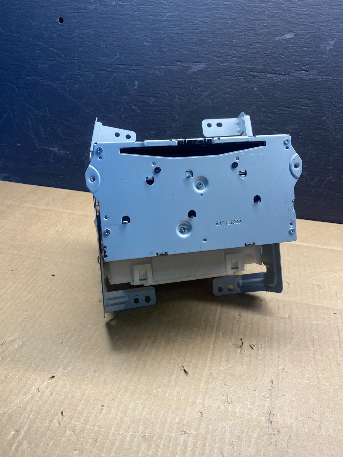 2011 - 2013 Nissan Murano AM/FM Radio CD Player Receiver AD1560 DW0