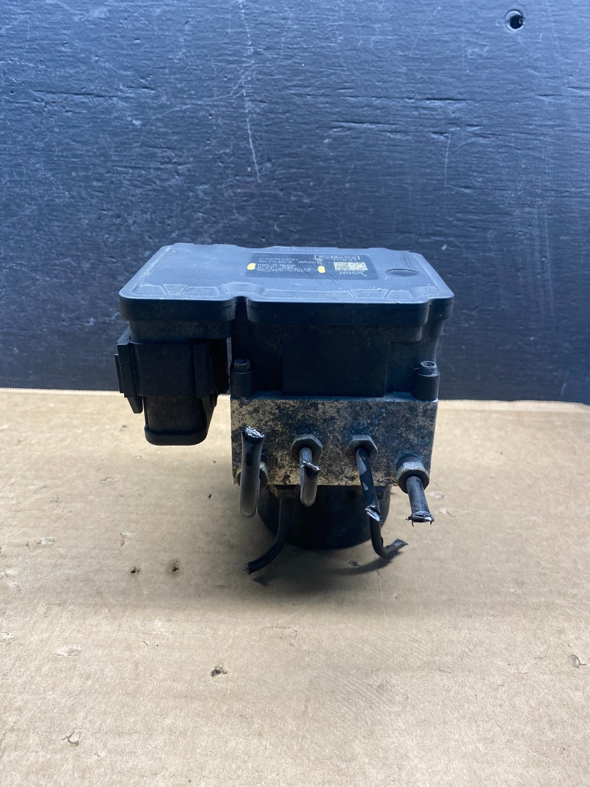 2006 to 2008 Ford Explorer ABS Anti Lock Brake Pump Module AF6704 DG1