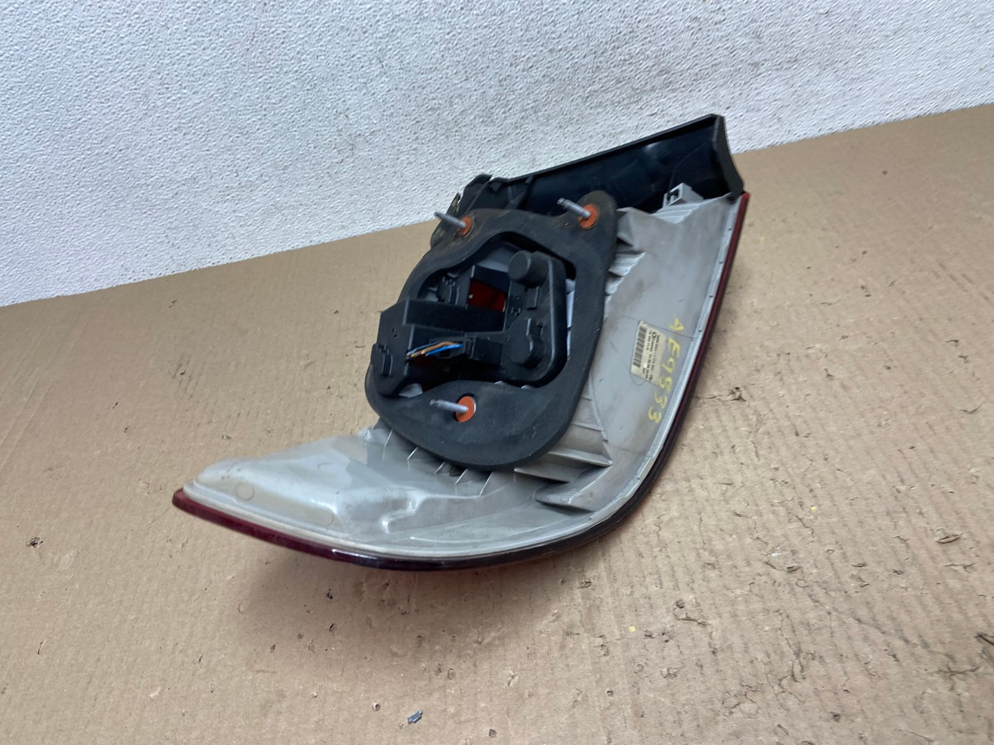 2007 to 2010 BMW M3 328i 335i Coupe Right Passenger RH Tail Light AE9833 LK4