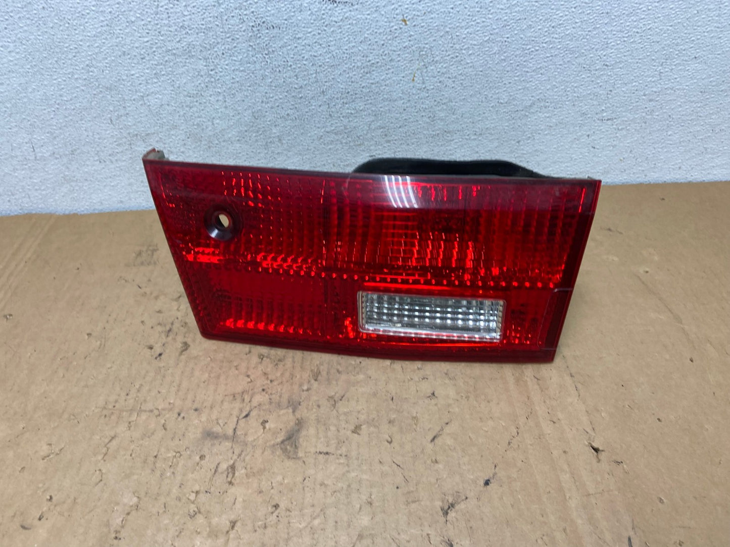 2005 Honda Accord Sedan Right Passenger Inner Tail Light AD3060 LK0