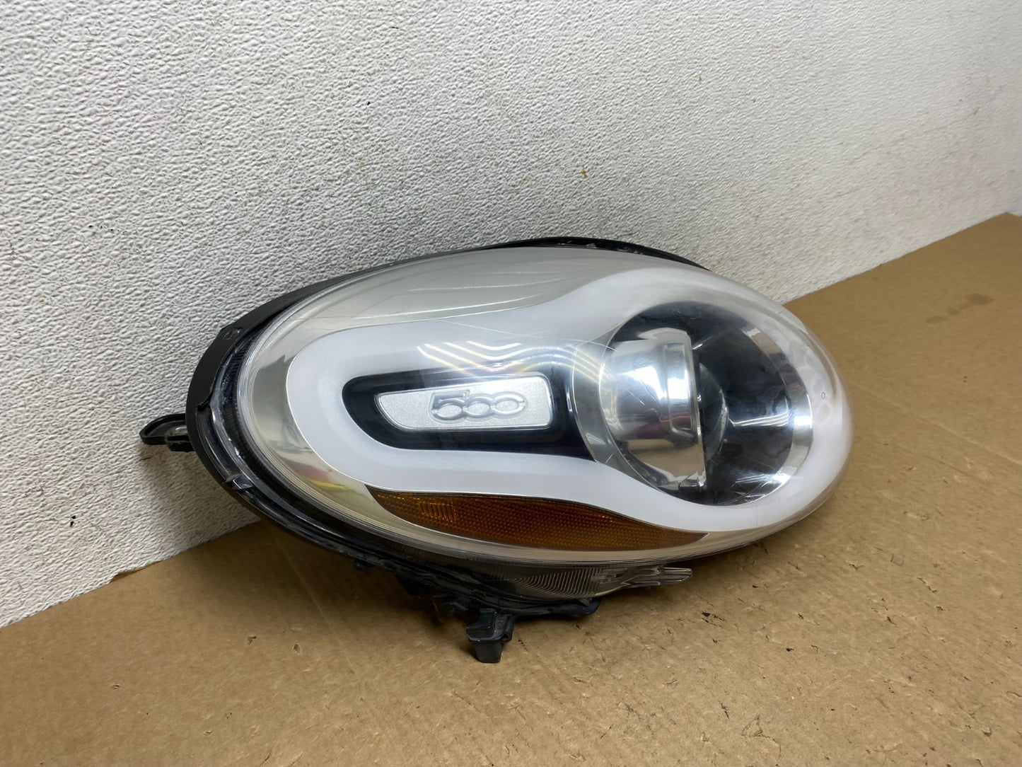 2014 to 2017 Fiat 500L Right Passenger RH Side Halogen Headlight AF9814 DG2