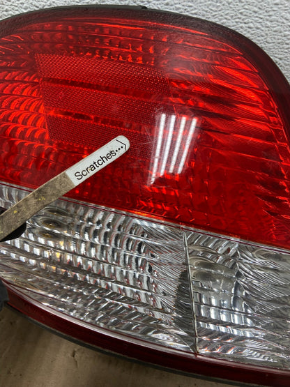 2000 2001 Hyundai Tiburon Left Driver LH Side Tail Light ad7673 DG3