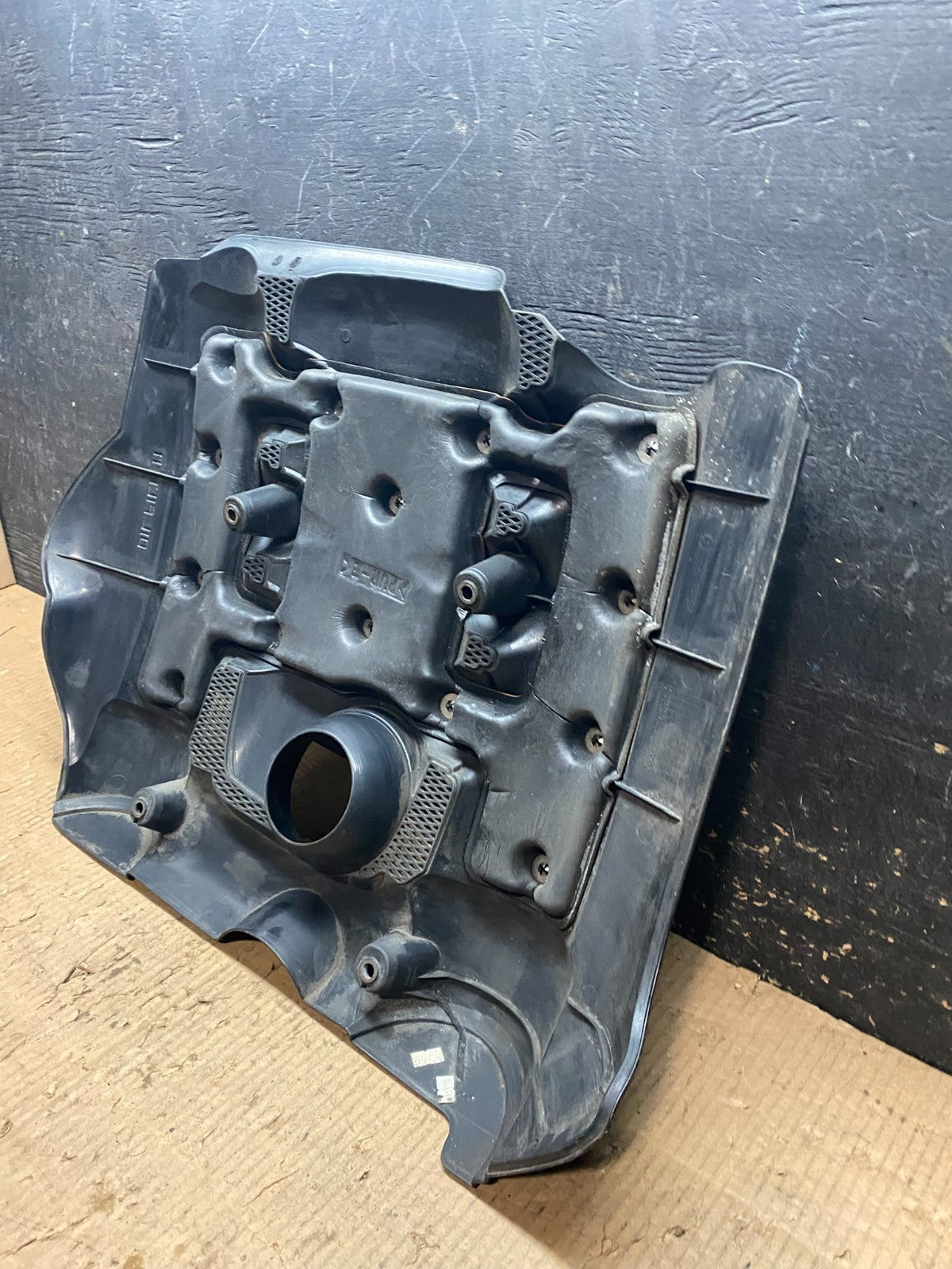 2006 to 2008 Kia Sedona V6 3.8L Engine Motor Cover Oem y6592 DG6