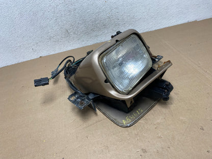 1984 to 1989 Chevrolet Corvette Right Passenger Side Headlight AG4618 DW2