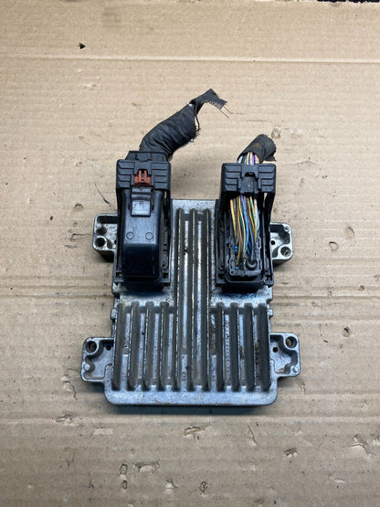 2010 to 2013 Chevrolet Silverado Yukon Engine Control Module ECM ECU AD9452 DG0