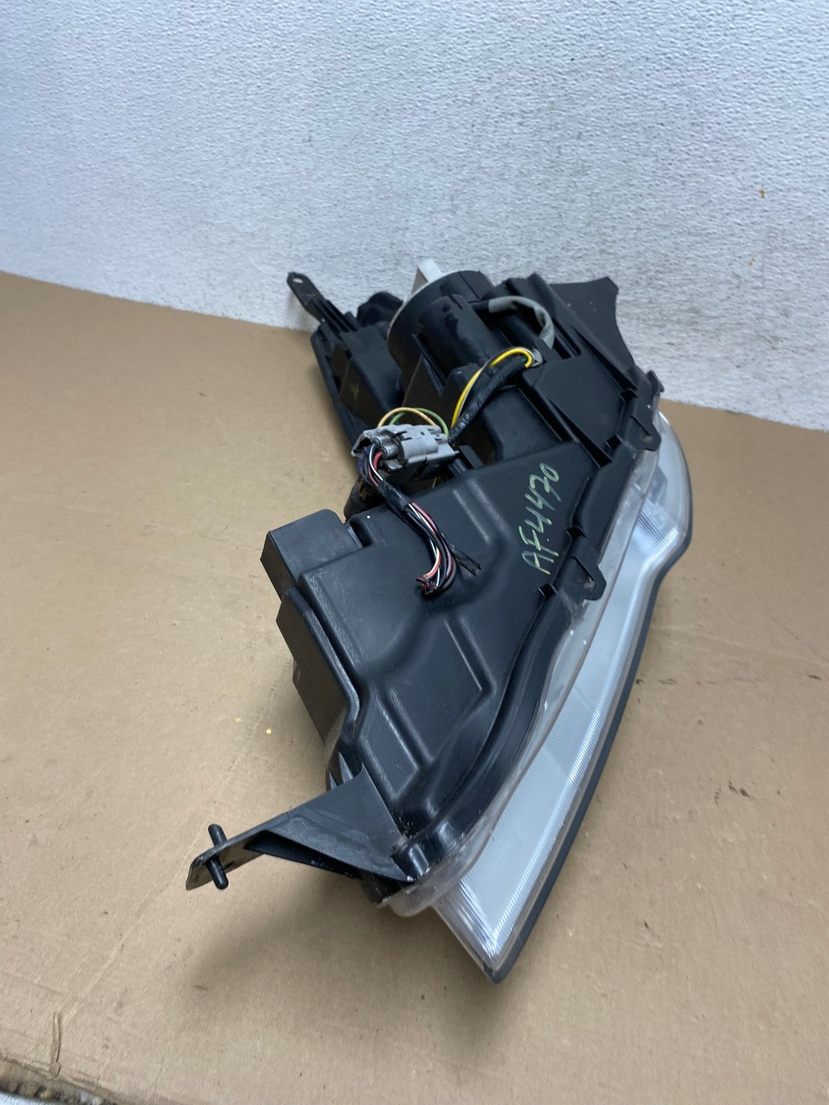 2013 - 2014 Subaru Legacy Outback Right Passenger Headlight AF4470 LK7