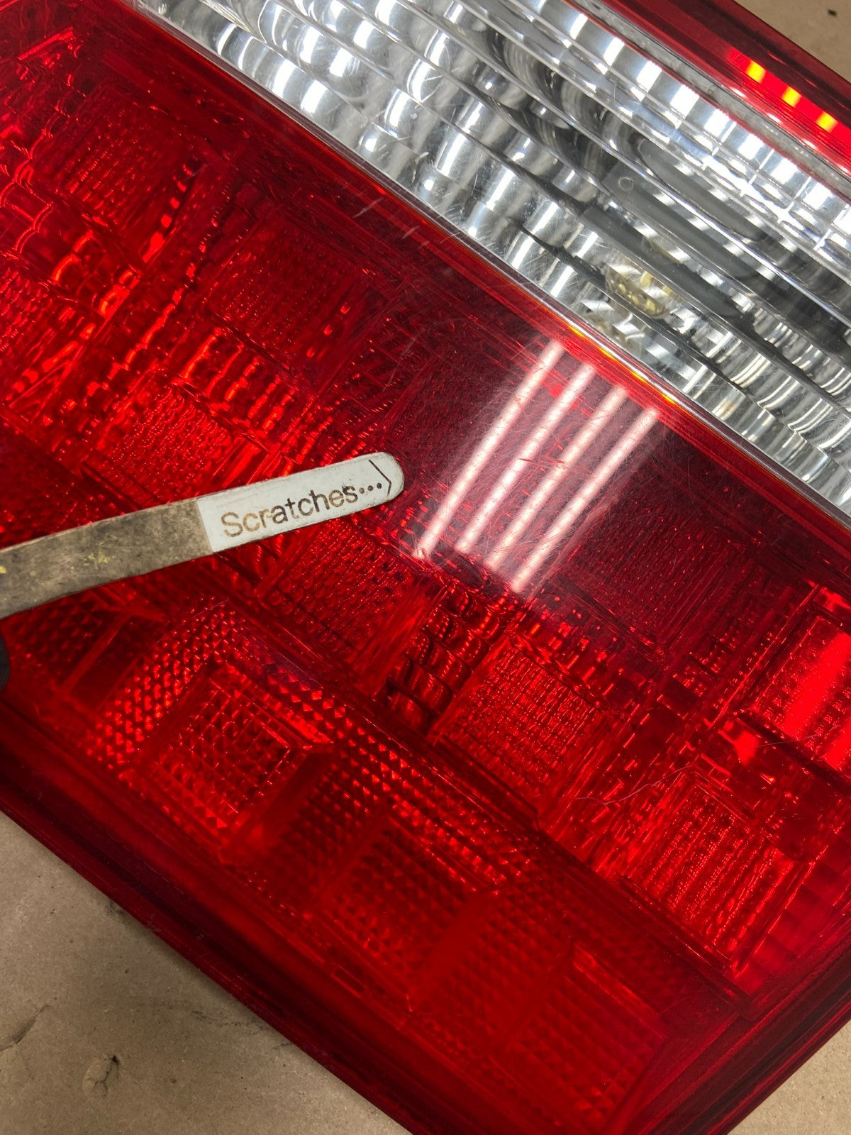 2005 2006 2007 Honda Odyssey Inner Right Passenger RH Tail Light AG5744 DW3