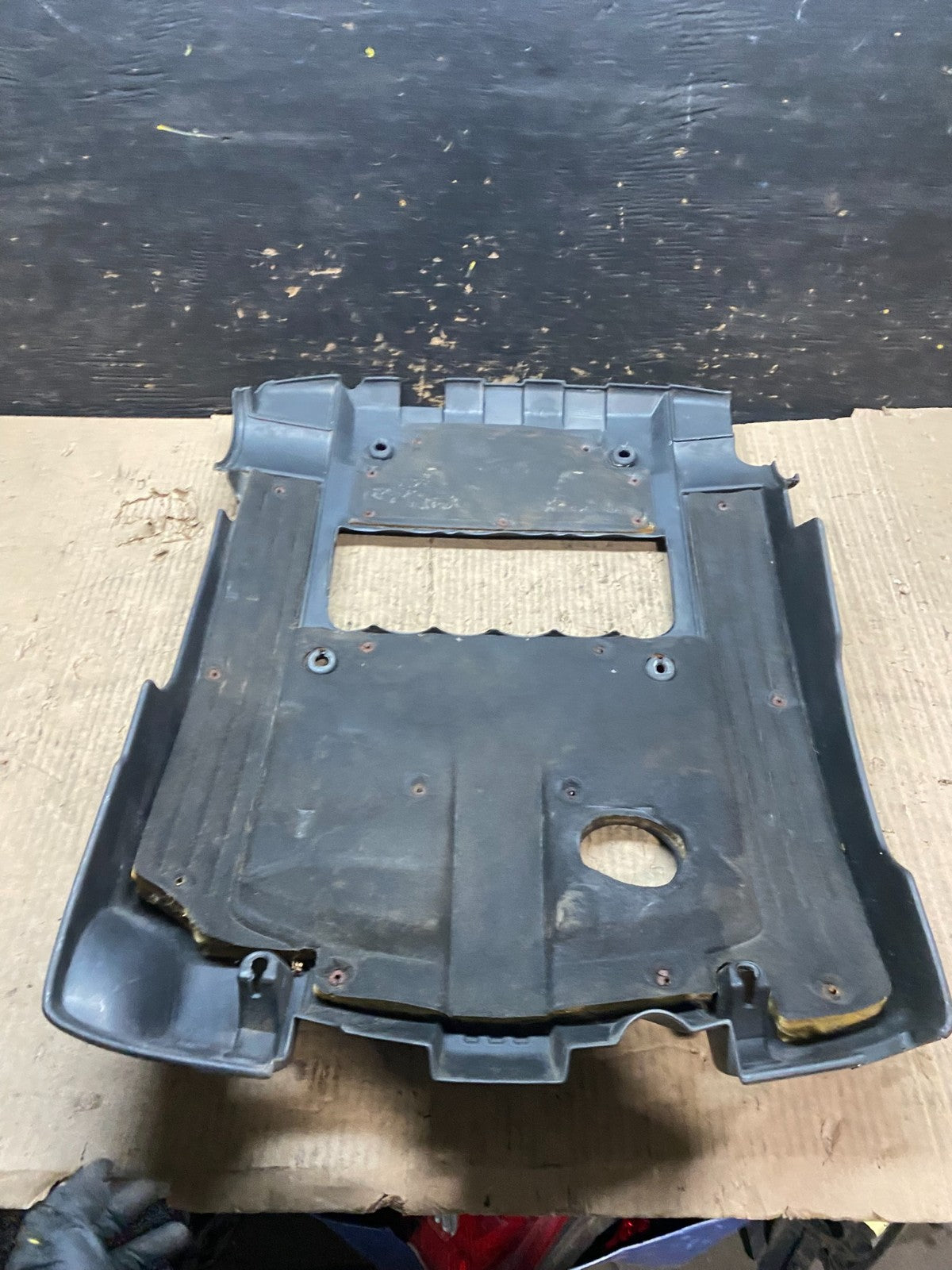 2001 to 2005 Hyundai XG350 V6 Engine Motor Cover V4199 DG5