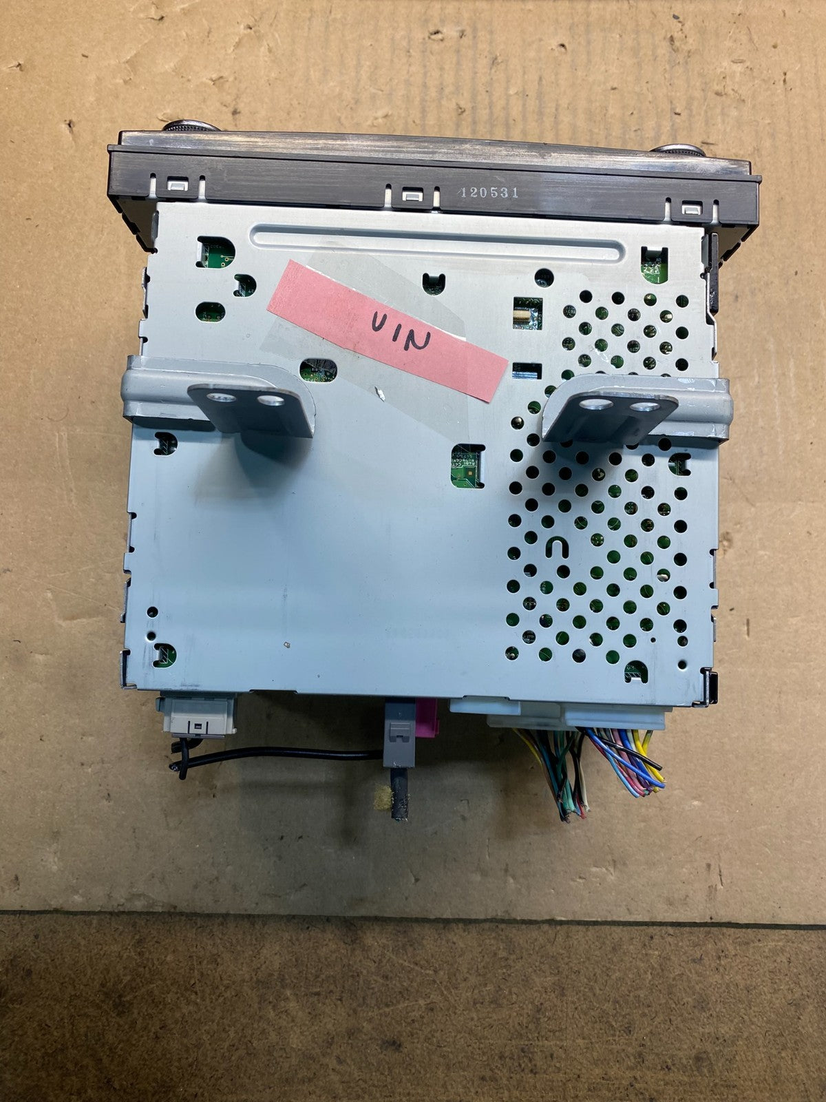 2013 to 2015 Nissan Rogue 28185-1VX0A Radio Receiver AM FM CD AI7422 DG4