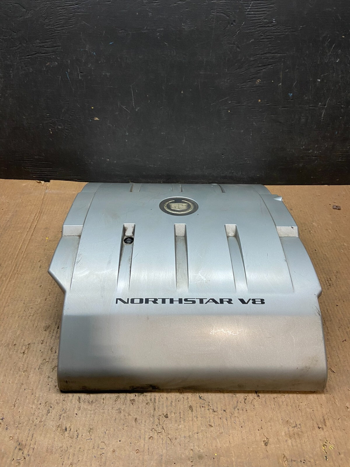1997 to 2004 Cadillac Deville Seville Northstar Engine Motor Cover H6902 PS0