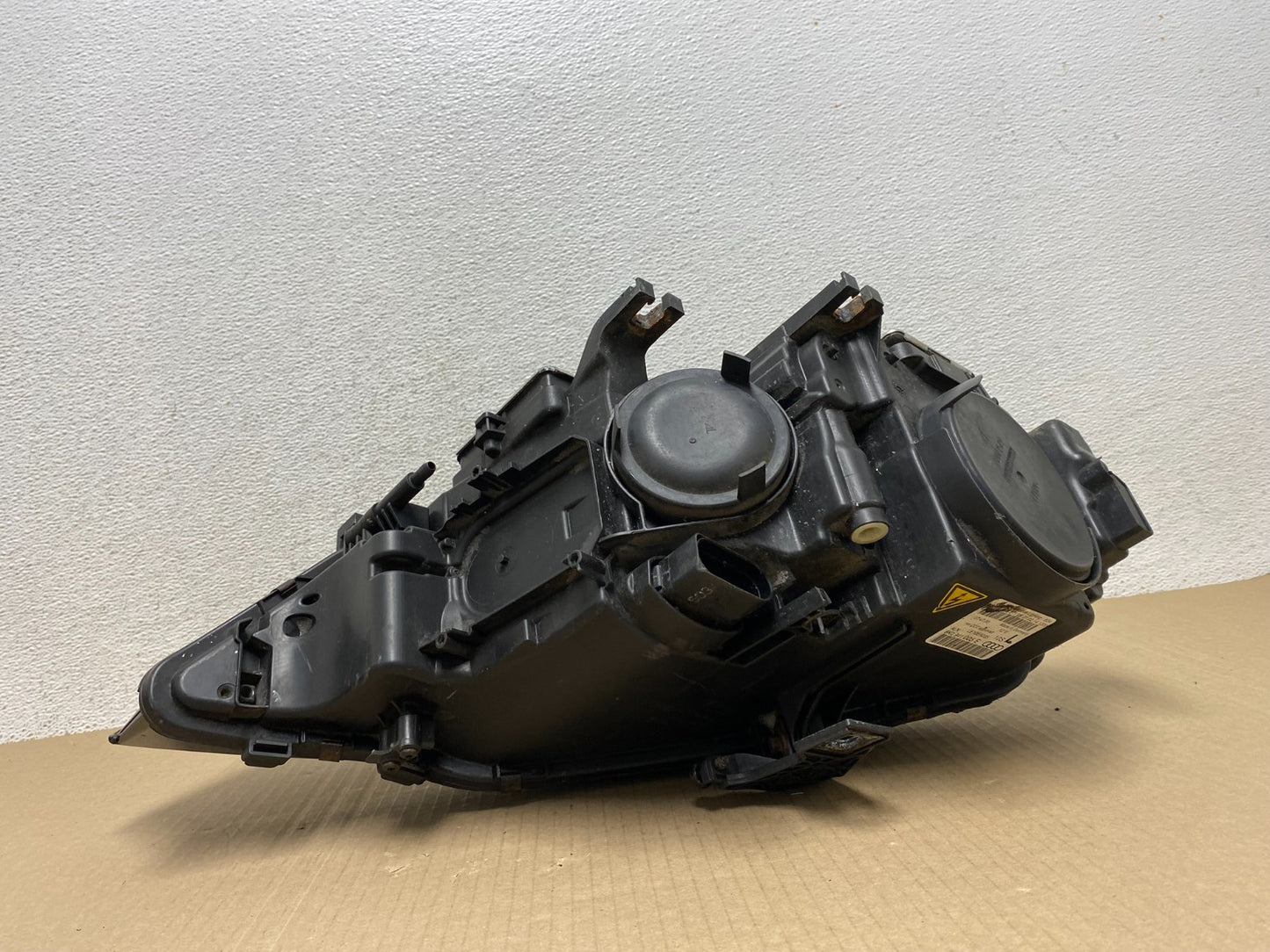 Xenon HID AFS 2013 to 2016 Audi A4 Left Driver LH Side Headlight AF5767 DW5