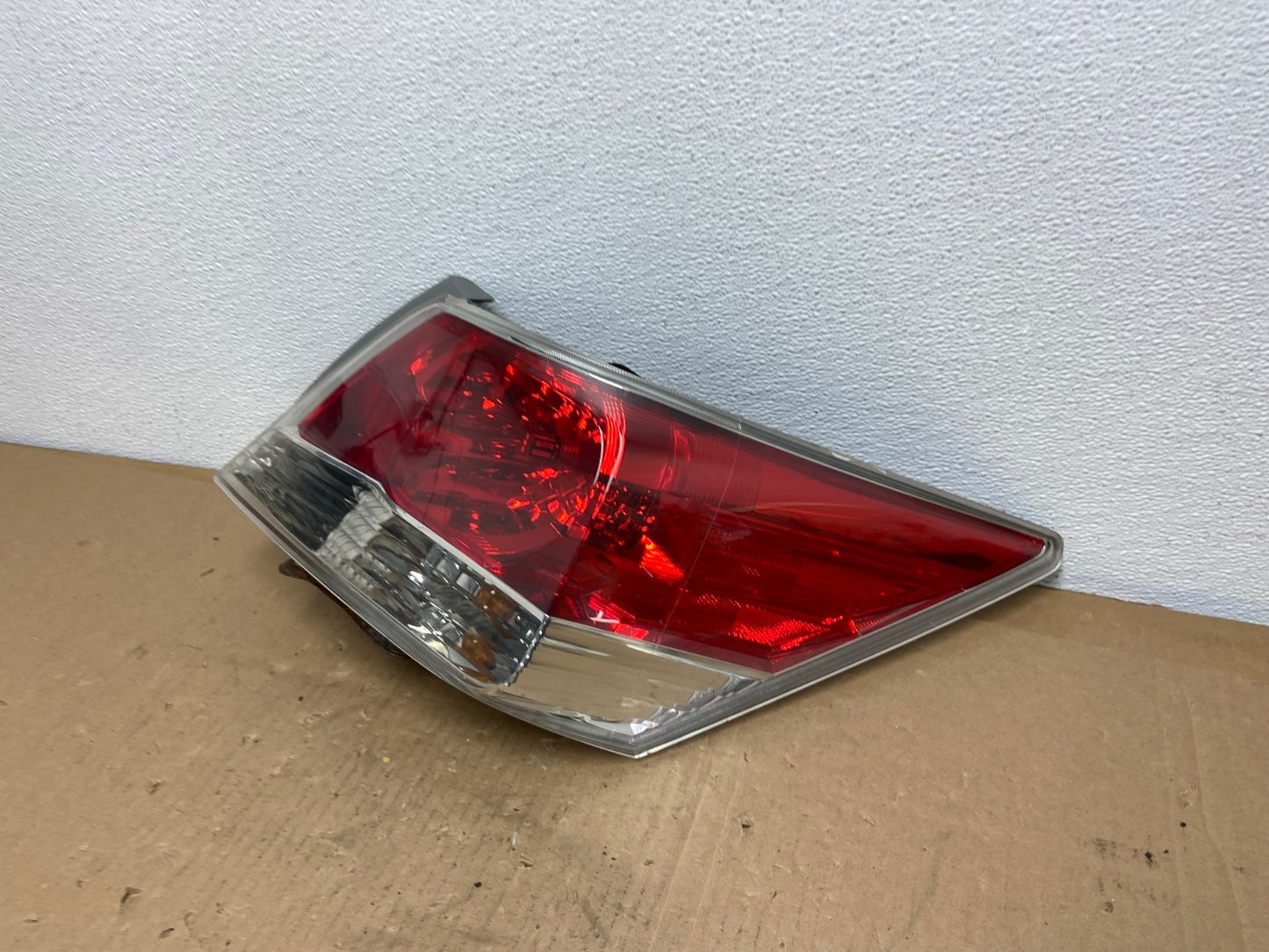 2008 to 2012 Honda Accord Sedan Tail light Right Passenger RH Side AB6545 KJ1