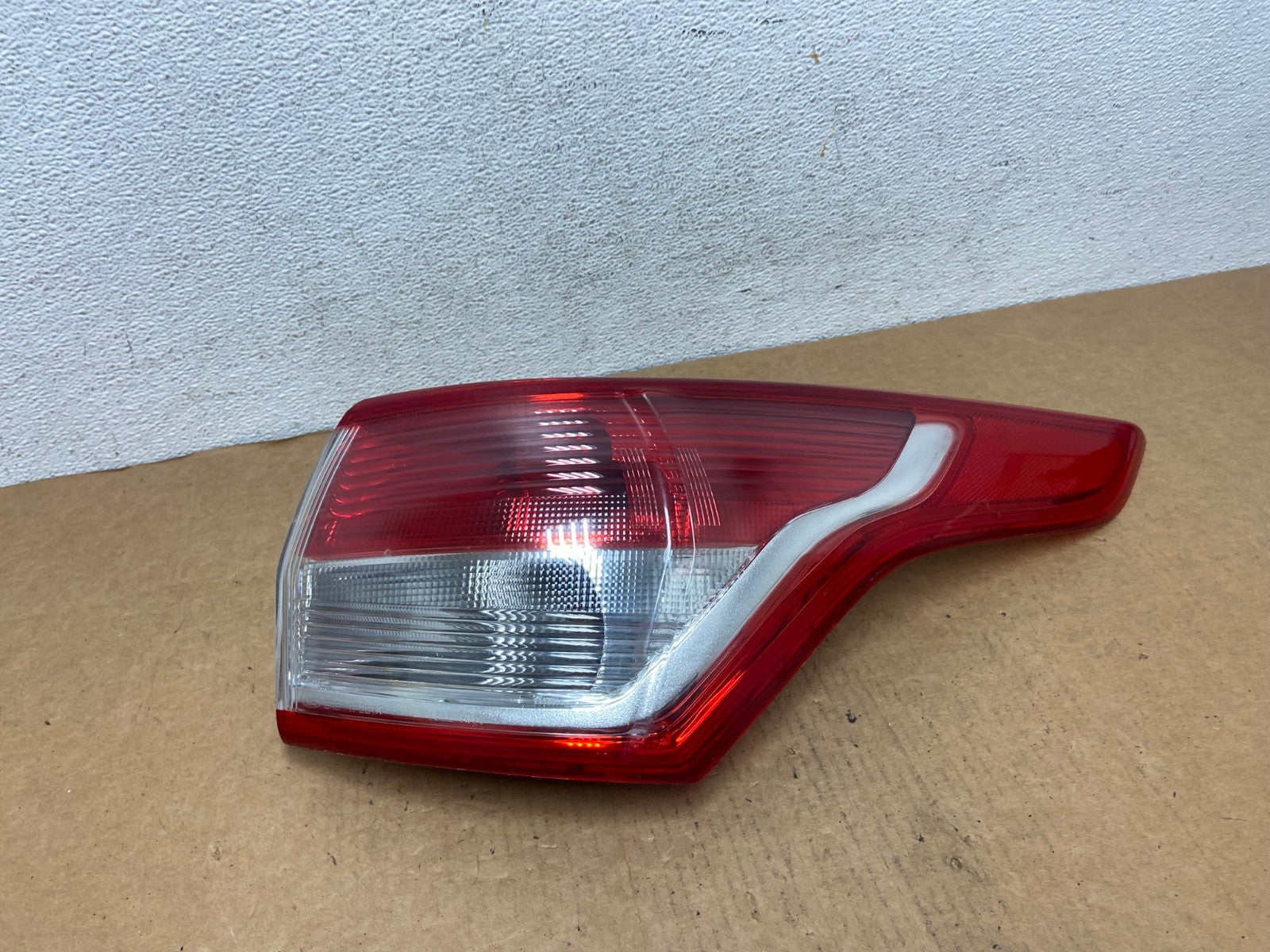 2013 to 2016 Ford Escape Right Passenger RH Side Tail Light AD4549 LK0