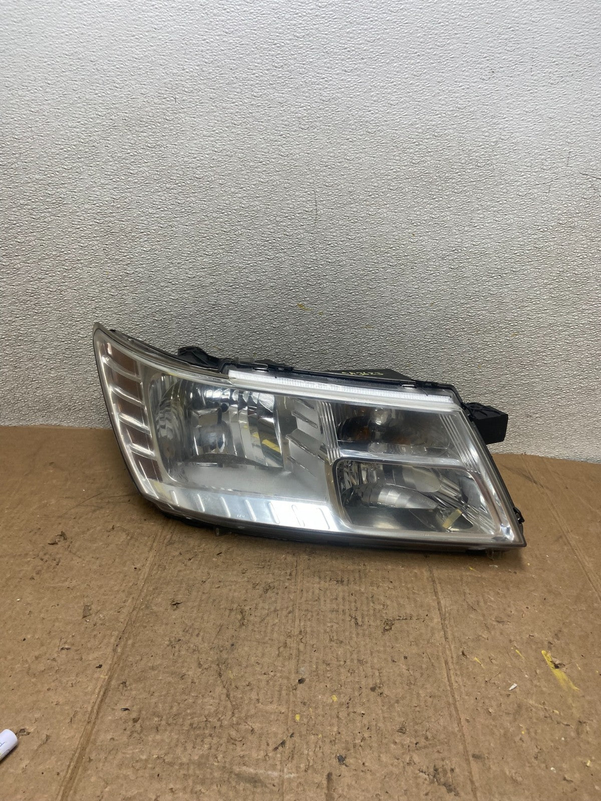 2009 to 2017 Dodge Journey Headlight Right Passenger Rh Halogen Oem AA3623 PS0