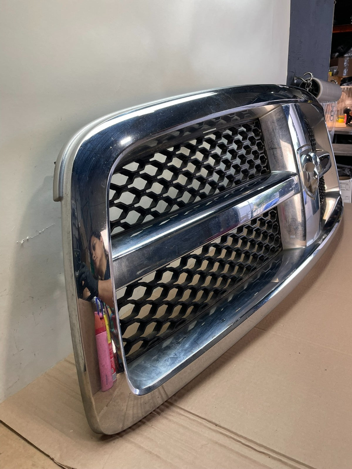 2009 to 2012 Dodge Ram 1500 Front Upper Grille Grill AH6439 DG2