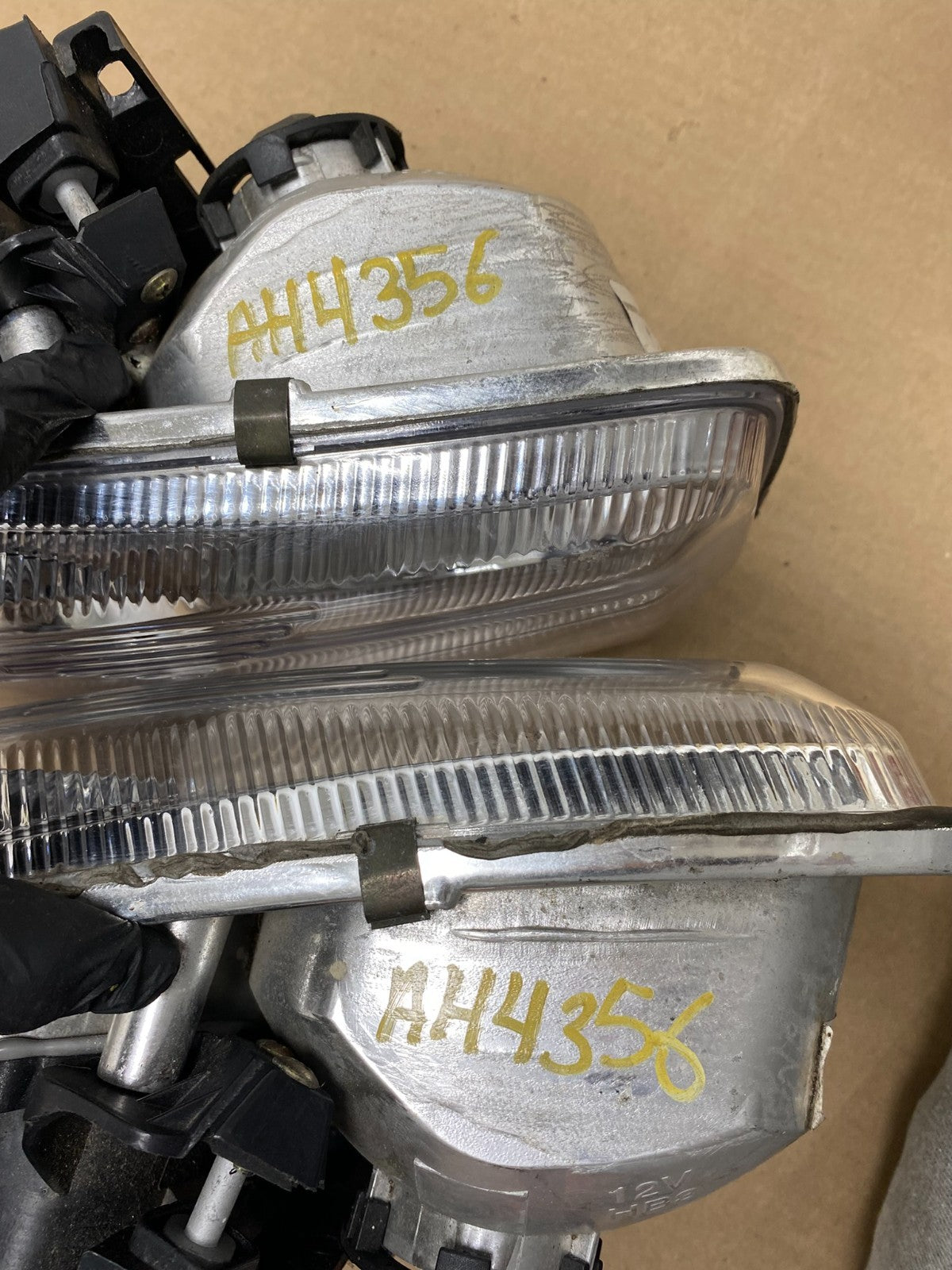 1999- 2006 GMC Sierra Left+Right Set Projector Headlights AH4356 DG9