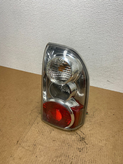 2004 2005 2006 Suzuki XL-7 Vitara Right Passenger Side Tail Light Oem AC2933 DW0