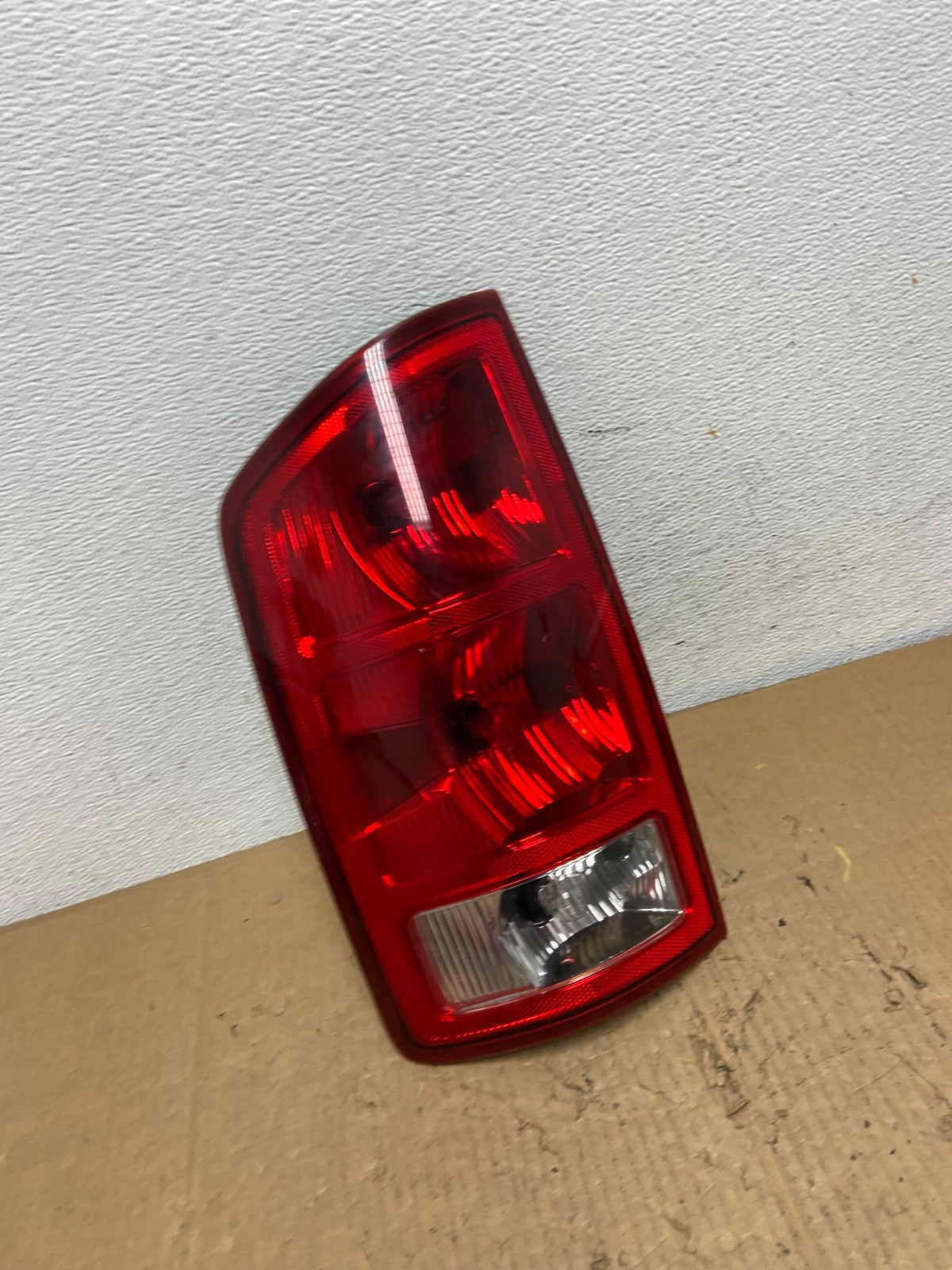 2002 to 2006 Dodge Ram 1500 Left Driver side Tail Light DEPO AD2373 LK2