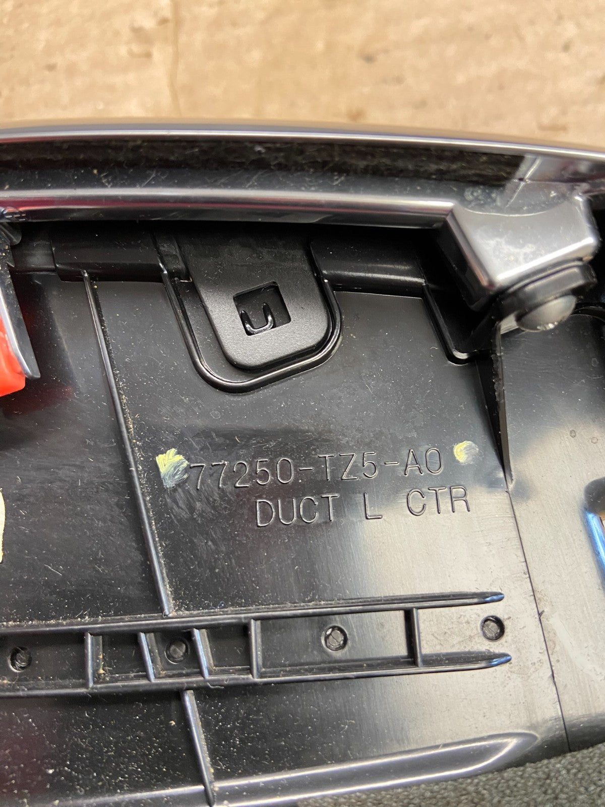 2014 to 2020 Acura Mdx Center Air Vent Trim Cover Panel Bezel AF2174 DG5