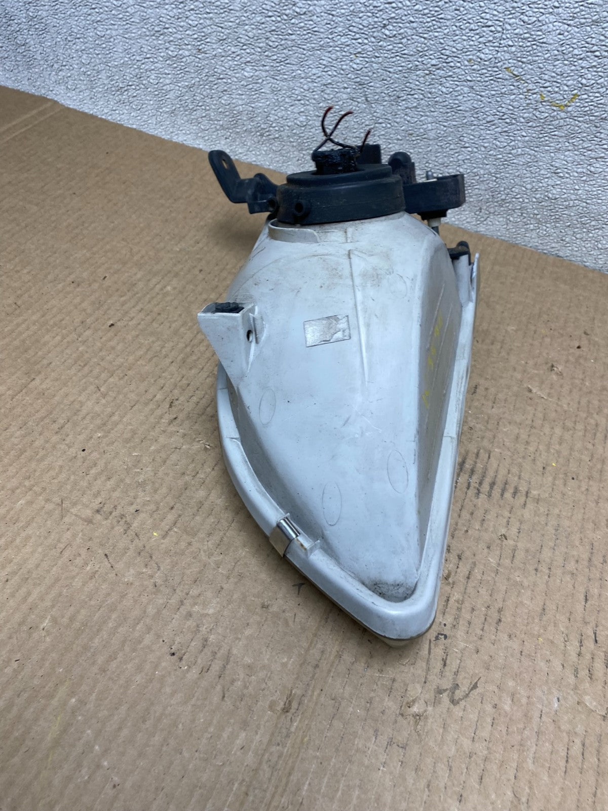 2001 2002 2003 Toyota Sienna Right Passenger Rh Side Headlight Halogen W3834 DW9