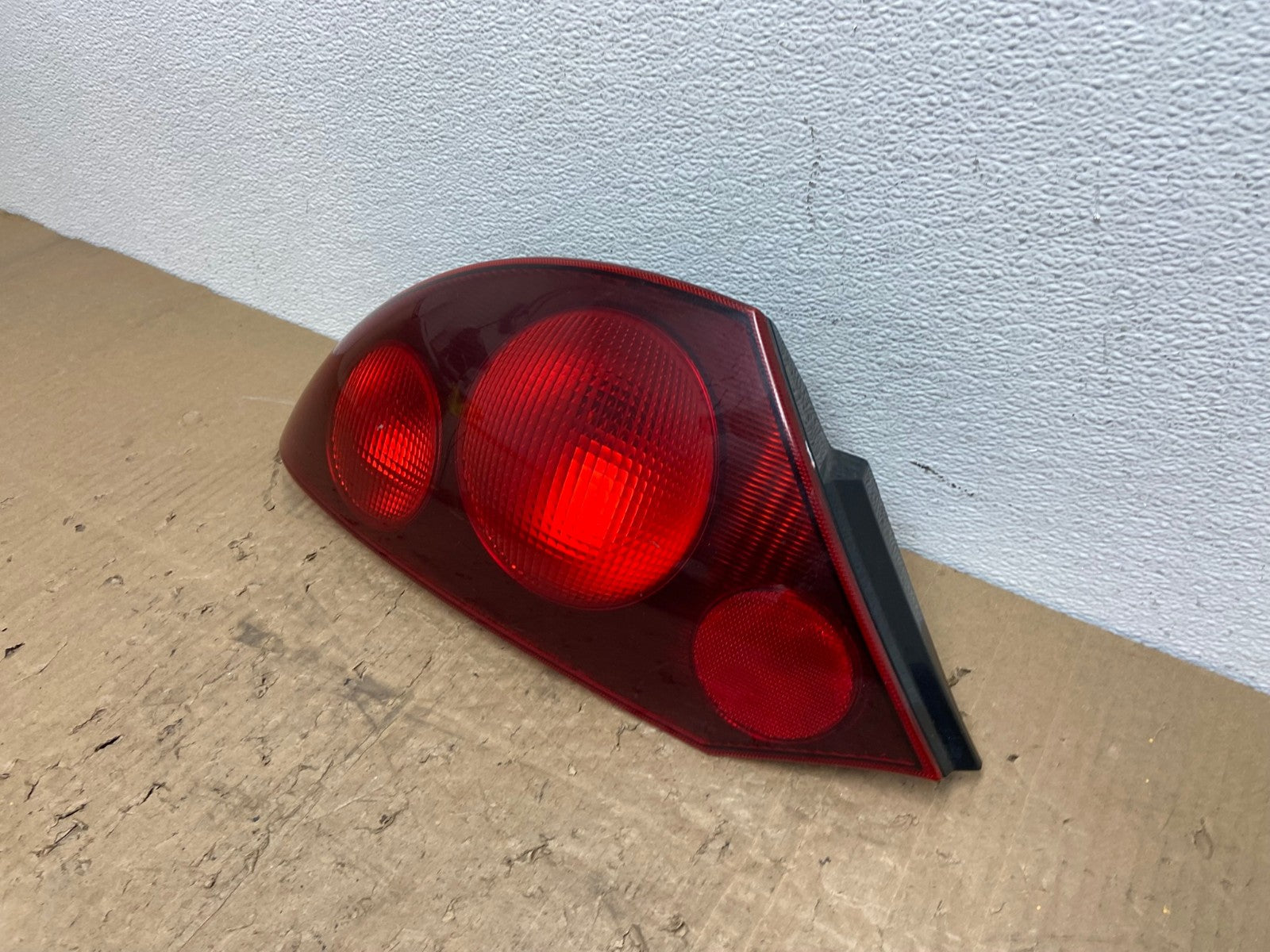 2000 2001 2002 Mitsubishi Eclipse Left Driver LH Side Tail Light AC0288 LK1