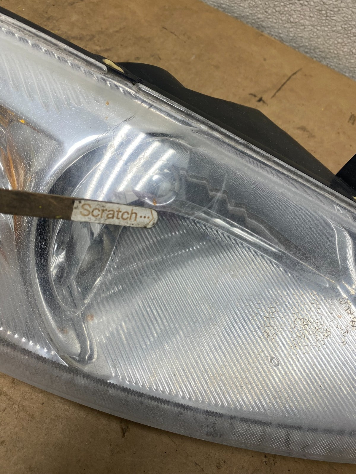 2001 to 2002 Chrysler Sebring Right Passenger Rh Side Headlight Oem X6973 GD4